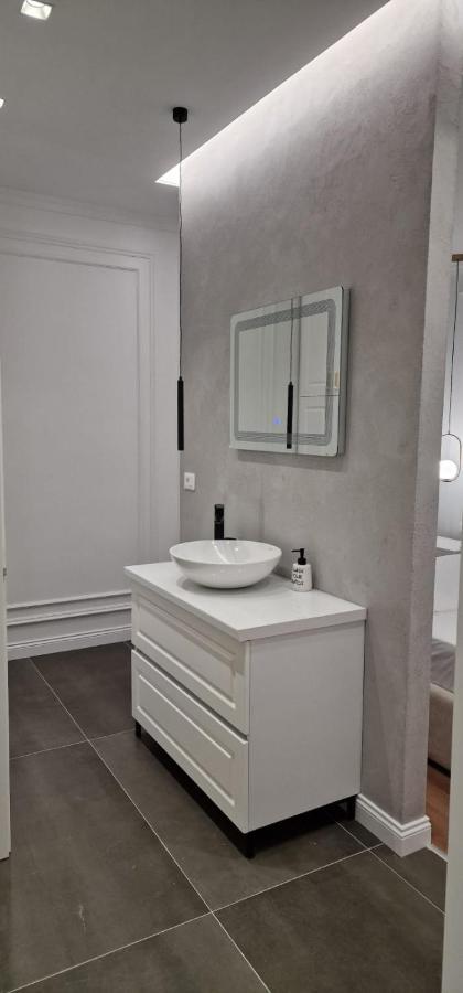 Heart Of Tirana Apartment Zewnętrze zdjęcie